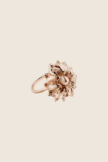 pierścionek kwiat różowe złoto 585 BELLIS biżuteria artystyczna UMIAR