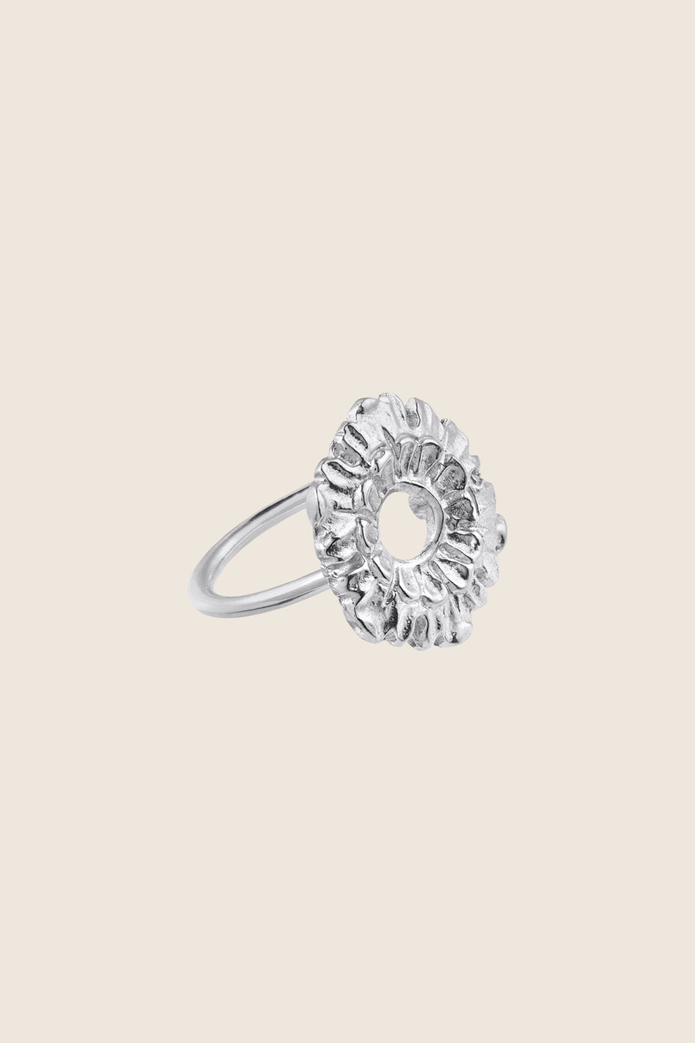 pierścionek kwiat białe złoto 585 LATIA biżuteria artystyczna UMIAR