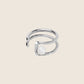 minimalistyczny srebrny pierścionek z perłą INTA biżuteria UMIAR Alicja Werniewicz