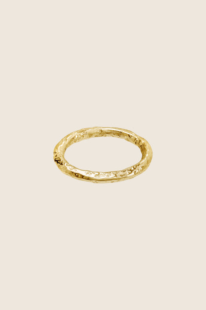 prosta obrączka złoto 585 DORSA nieregularna faktura Capri biżuteria UMIAR